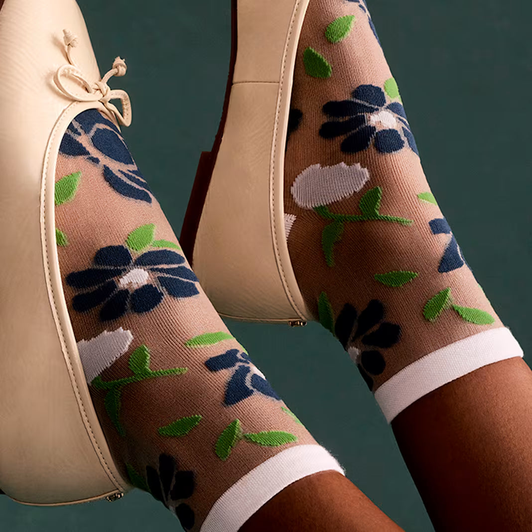 Women’s Sheer Quarter Socks