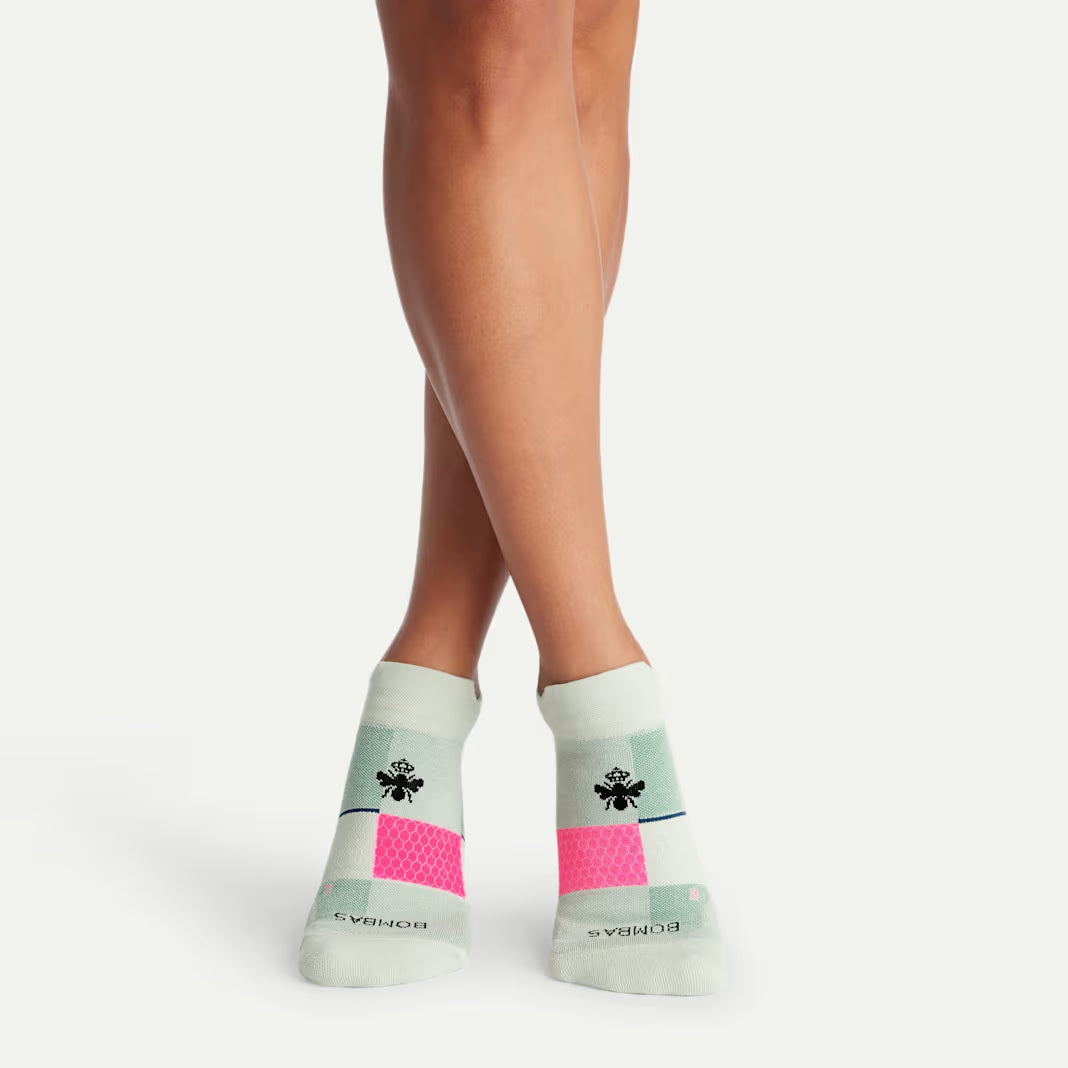 Bombas Women's Run Ankle Socks(Faint Fern)
