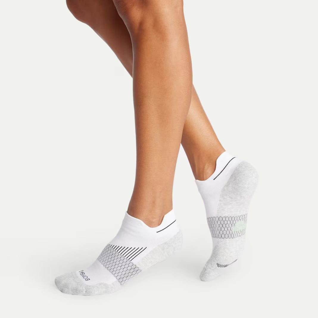 Bombas Women's Run Ankle Socks(white heather)