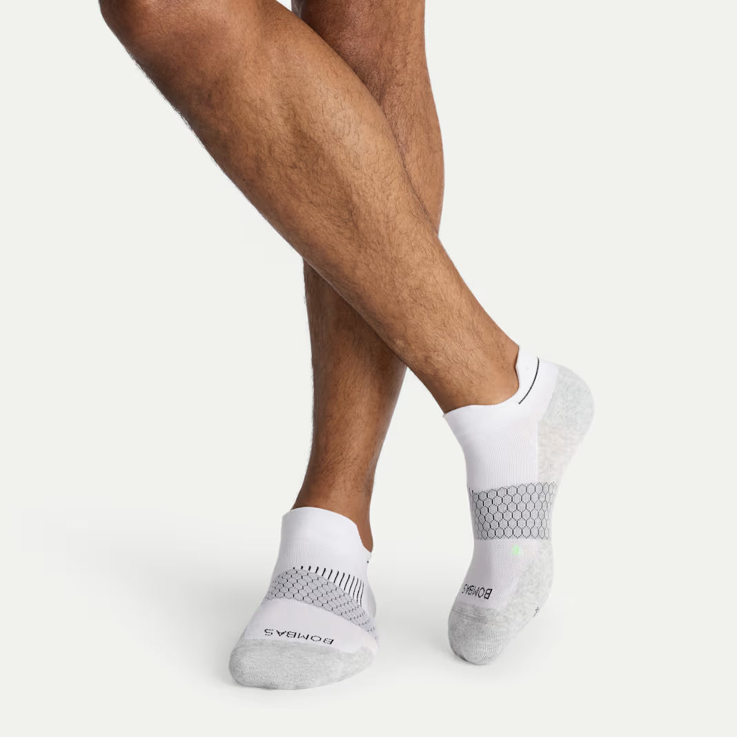 Bombas Men's Run Ankle Socks(white heather)