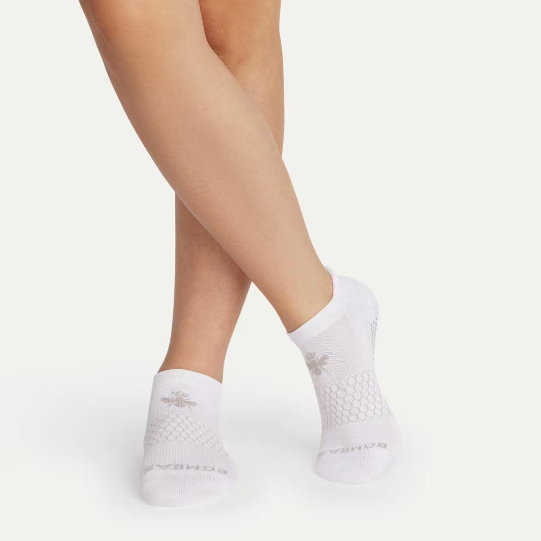 Bombas Women's Gripper Ankle Socks(white)