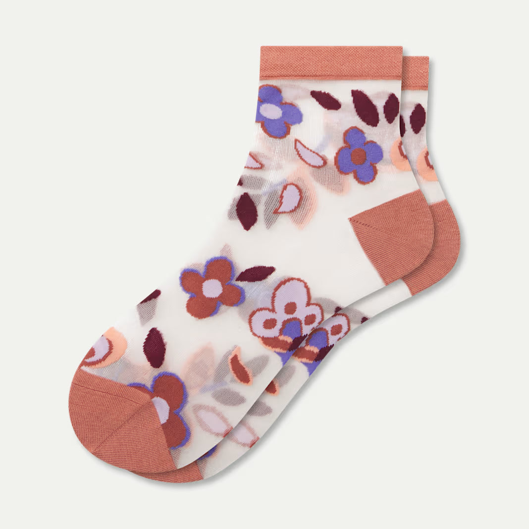 Women’s Sheer Quarter Socks