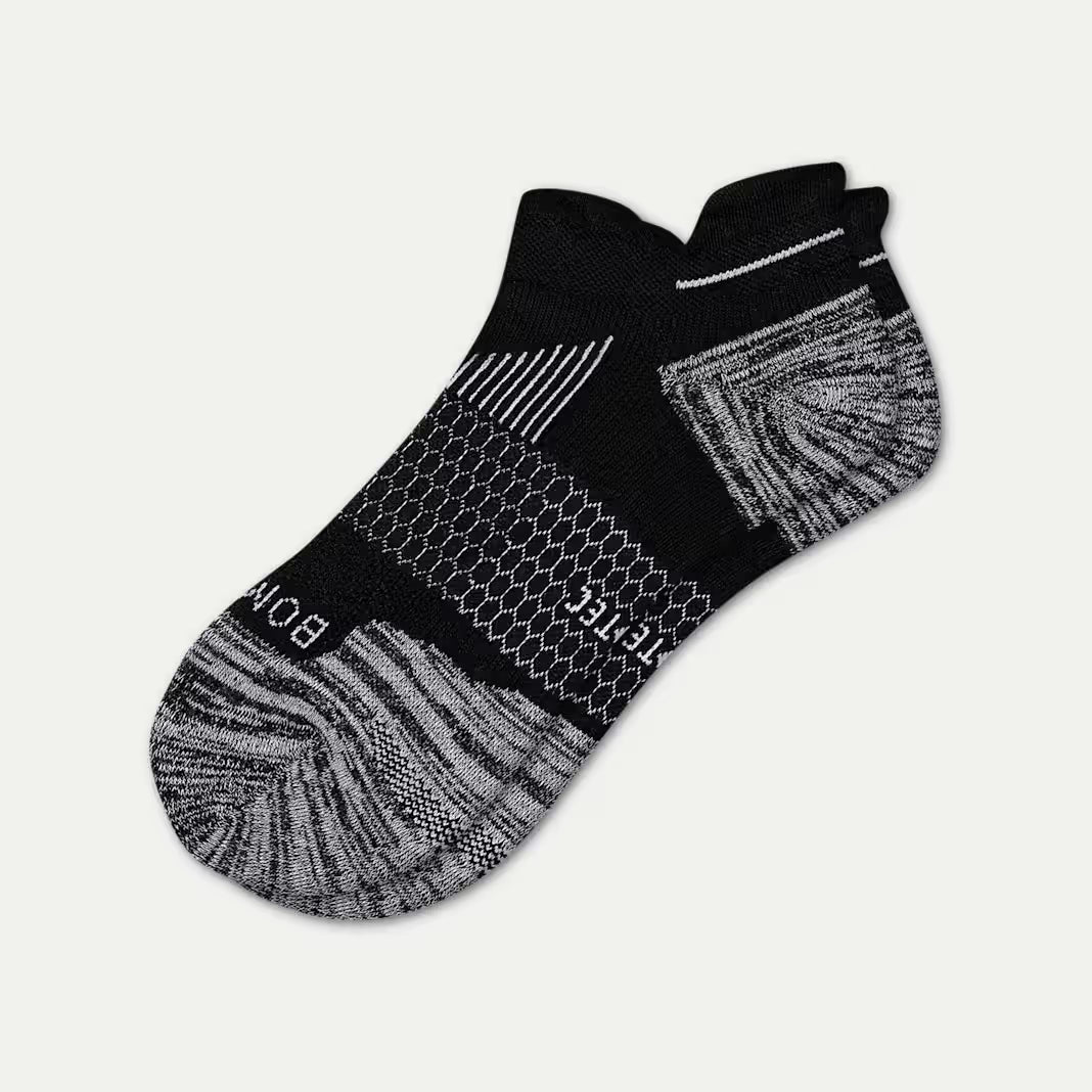 Bombas Men's Run Ankle Socks(black)