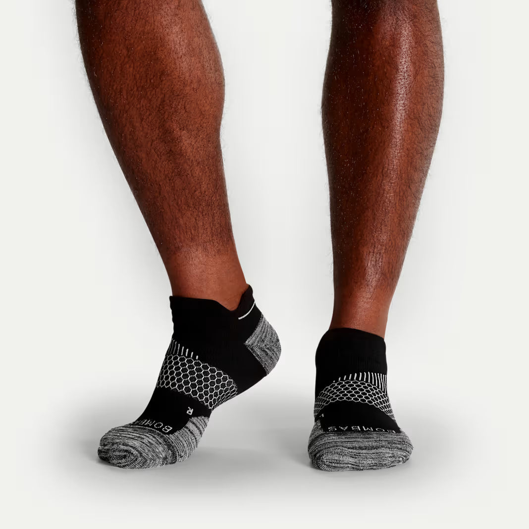 Bombas Men's Run Ankle Socks(black)